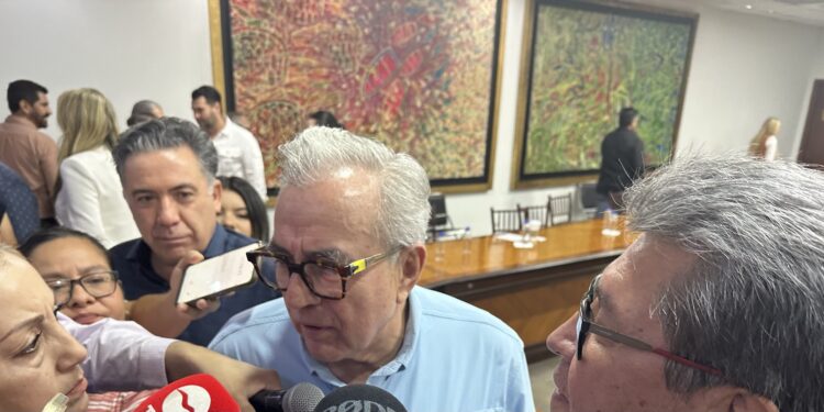 No puede haber salida política en procesos contra autoridades de la UAS: Rocha