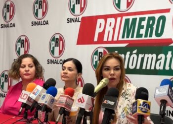 La lideresa del PRI asegura que está “casada” con el tricolor, pero “Alito” quiere cambiarle hasta el nombre