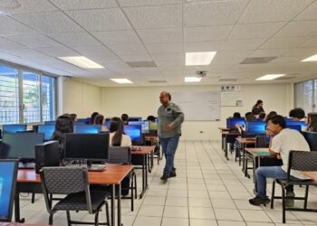 Resultados de examen de admisión se tomarán en cuenta para ingreso a la UAS: Robespierre Lizárraga