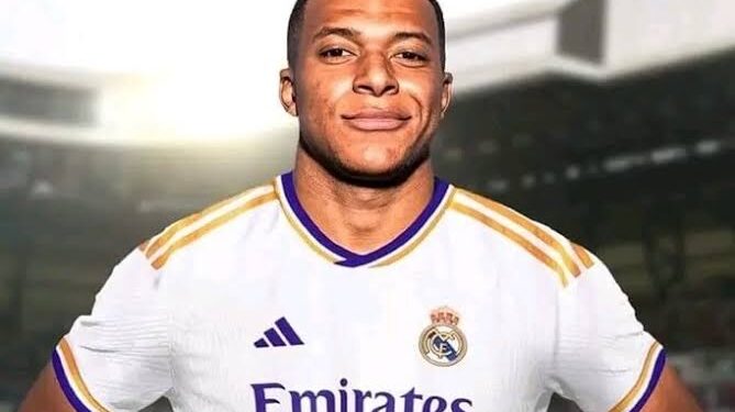 Kylian Mbappé ya es jugador del Real Madrid por cinco temporadas