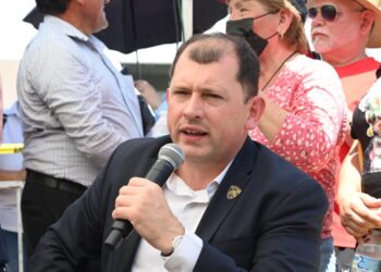 Congreso falta al marco legal en proceso para reformar la Ley Orgánica: Robespierre Lizárraga