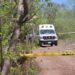 Hallan a desconocido asesinado junto a un corral de “cochis” al sur de Culiacán