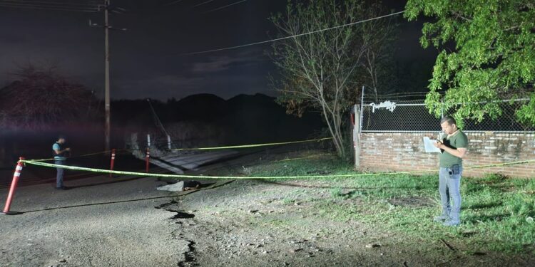 Hallan a un hombre sin identificar ejecutado a balazos en Pericos