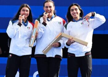 México logra su primera medalla de Bronce en tiro con Arco en Los Juegos Olímpicos 2024