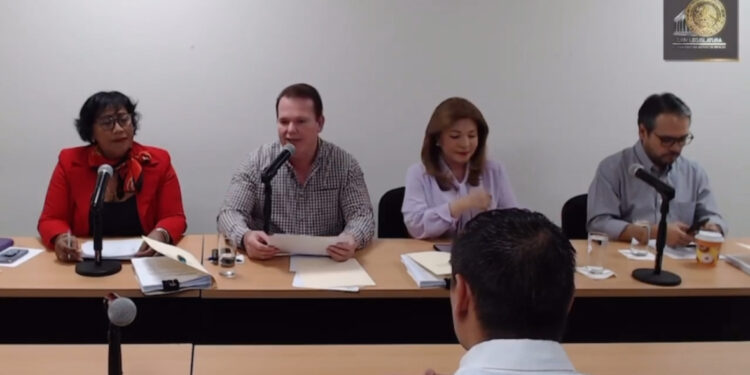 Comisión de Educación se declara en sesión permanente  para analizar iniciativas de Reforma a la Ley Orgánica de la UAS