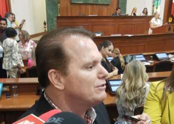 “El tema de que ellos no quieran, no nos va a detener”: Adolfo Beltrán al retirar que la Reforma a la Ley Orgánica de la UAS va adelante