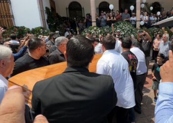 Rinden homenaje a Cuén; Esas balas asesinas no van apagar su liderazgo, la lucha sigue y queremos justicia, dice Robespierre Lizárraga