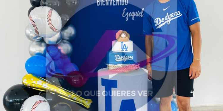 Celebran a Ezequiel Rivera con alberquiza y pastel de los Dodgers