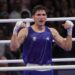 El boxeador universitario Marco Verde asegura medalla olímpica en París 2024 tras clasificar a semifinales