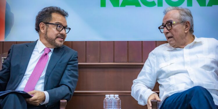 Rocha, a favor de una reforma constitucional que otorgue una real autonomía al Poder Judicial