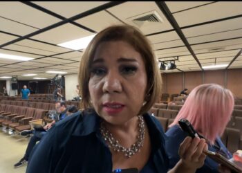 Gobierno de Sinaloa adquiere cartera vencida y beneficia a 3 mil familias con viviendas