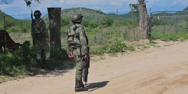 Muere un soldado durante la volcadura de una unidad militar en Jesús María