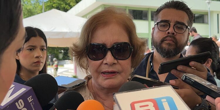 Al presentarse a la audiencia del juicio, quedó sin efecto la orden de aprehensión contra Cuen Díaz