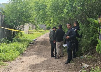 Localizan a un desconocido asesinado con “Cuernos de Chivo” entre Alturas del Sur y San Benito