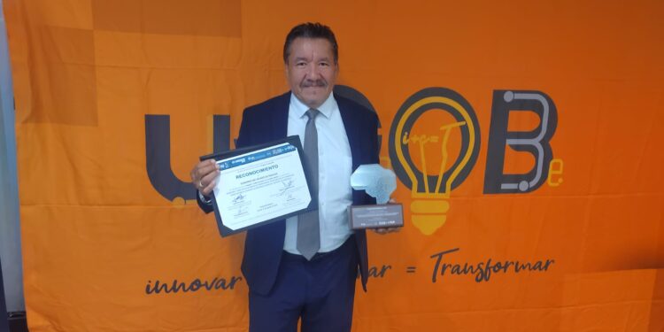 La Coordinación General de Desarrollo Tecnológico y Proyectos Especiales, gana el premio IA en Gobierno 2024 del IFT