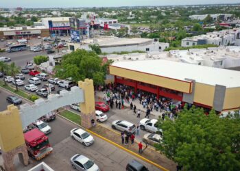 Rocha y Gámez inauguran estación de bomberos en La Conquista