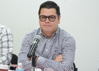 Gobierno destina 8 mdp diarios a obra pública: SOP