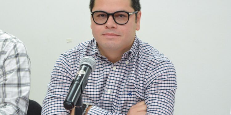 Gobierno destina 8 mdp diarios a obra pública: SOP