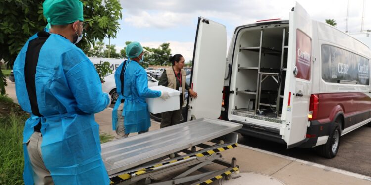 Supervisa Fiscal del Estado traslado de restos humanos óseos al CertiDH