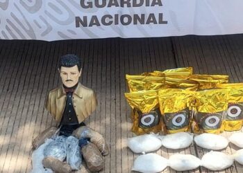 En busto de Malverde y bolsas de café descubren “cristal” en Culiacán