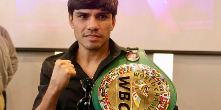 Sinaloa recibirá gran proyección internacional con el combate del Campeón Mundial Pedro Guevara