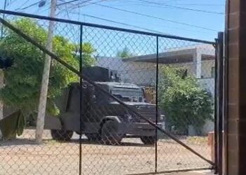 Aseguran camión blindado tipo “moustro” en la colonia Miguel de la Madrid
