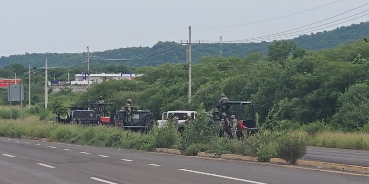 Fueron 11 los detenidos durante el enfretamienfo de militares y civiles en el cerro del Tule