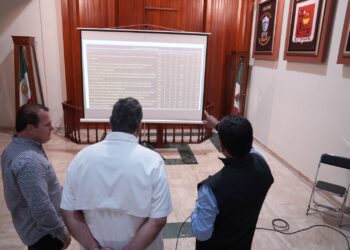 Contabilizan 733 formatos de opinión en primer día de cómputo de Consulta a la UAS