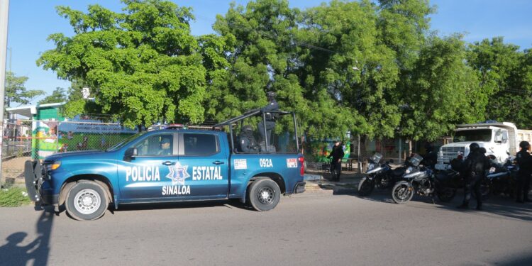 Para brindar mayor seguridad a alumnos, maestros y padres de familia, se amplío el Operativo de Proximidad en Centros Escolares