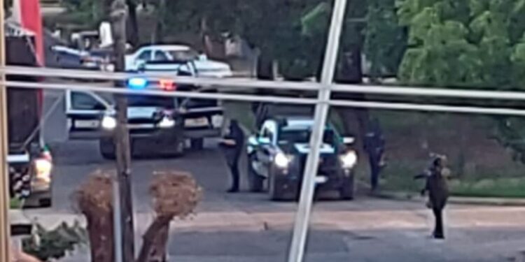 Levantan a dos hombres y un menor de edad en La Campiña