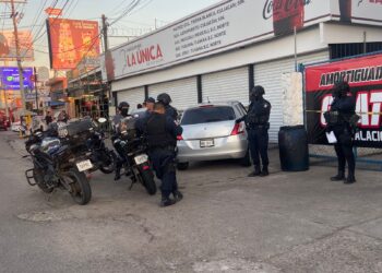 Acribillan a balazos a dos motociclistas en Tierra Blanca