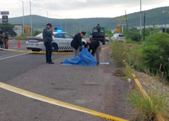 Localizan asesinado a un hombre a un costado de “La Costerita”