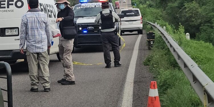 Localizan a un hombre asesinado a balazos en la carretera Eldorado-Quilá