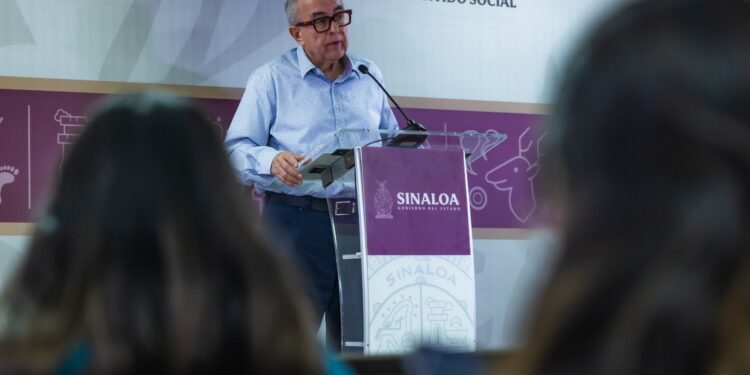 “Es el mismo cordón que busca golpear a los gobernantes de Morena”: Gobernador sobre frase: “Y él Rocha”