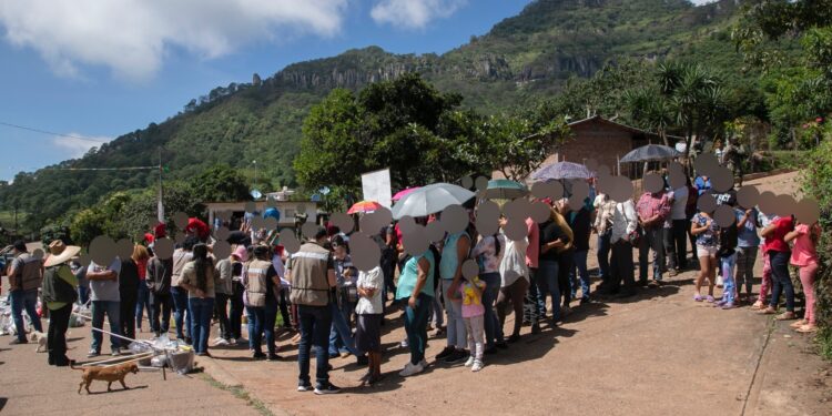 Gobierno del Estado implementa caravana de atención integral a comunidades serranas del sur de Sinaloa