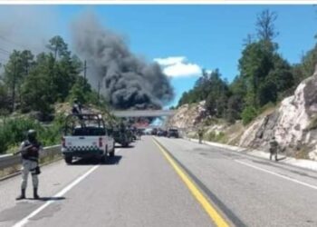 SSPE confirma cierre de Autopista Mazatlán-Durango a causa de dos personas asesinadas