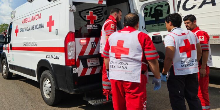 Bala perdida da en una pierna de un hombre que viajaba en un autobús