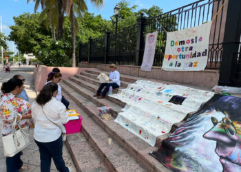 ¡Ya paren por favor! Culiacanenses bordan por la paz