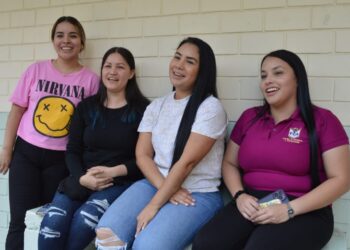 ¡Esta es la UAS que yo quiero! Estudiantes de la semiescolarizada agradecen a la Universidad la oportunidad de seguir construyendo su proyecto de vida