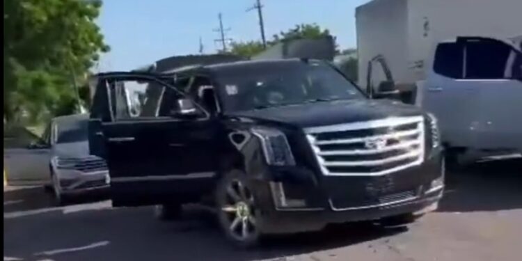 Aseguran por lo menos 10 camionetas de lujo, la mayoría blindadas tras balaceras
