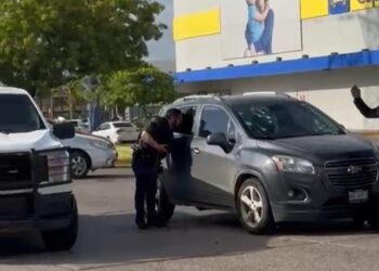 Asesinan a balazos a jefe policiaco en Mazatlán
