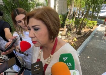 Ante la escasez de alimentos por la violencia, SEBIDES entrega despensas en municipios de Sinaloa