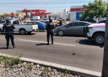 Asaltantes balean a un hombre frente a la Feria Ganadera