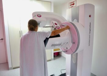 ¡Por una detección oportuna! Secretaría de Salud cuenta con unidades para detectar cáncer de mama