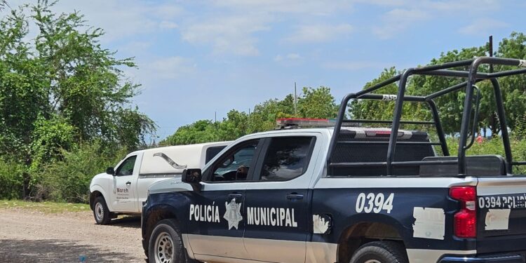 Hallan otro hombre asesinado a un costado de la Maxipista en Higueras de Abuya
