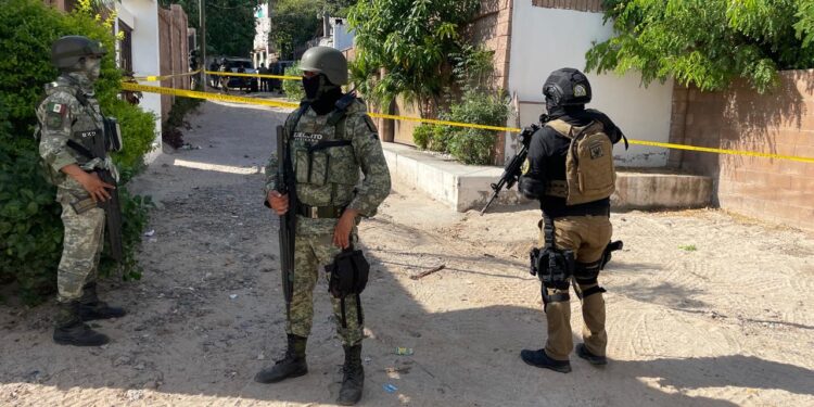 UEA realiza cateo a inmueble donde mantenían privada a una persona