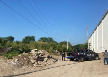 Hallan asesinado a un hombre envuelto en plástico transparente en Bachigualato