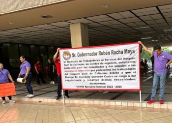 Recurso para aumento salarial fue depositado a autoridades del Hospital Civil : Cuitláhuac González