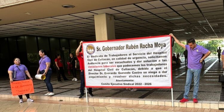 Recurso para aumento salarial fue depositado a autoridades del Hospital Civil : Cuitláhuac González