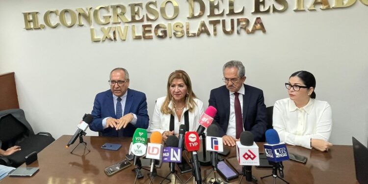 ”Se están jalando las riendas”: Tere Guerra ante reunión de Omar García en Culiacán